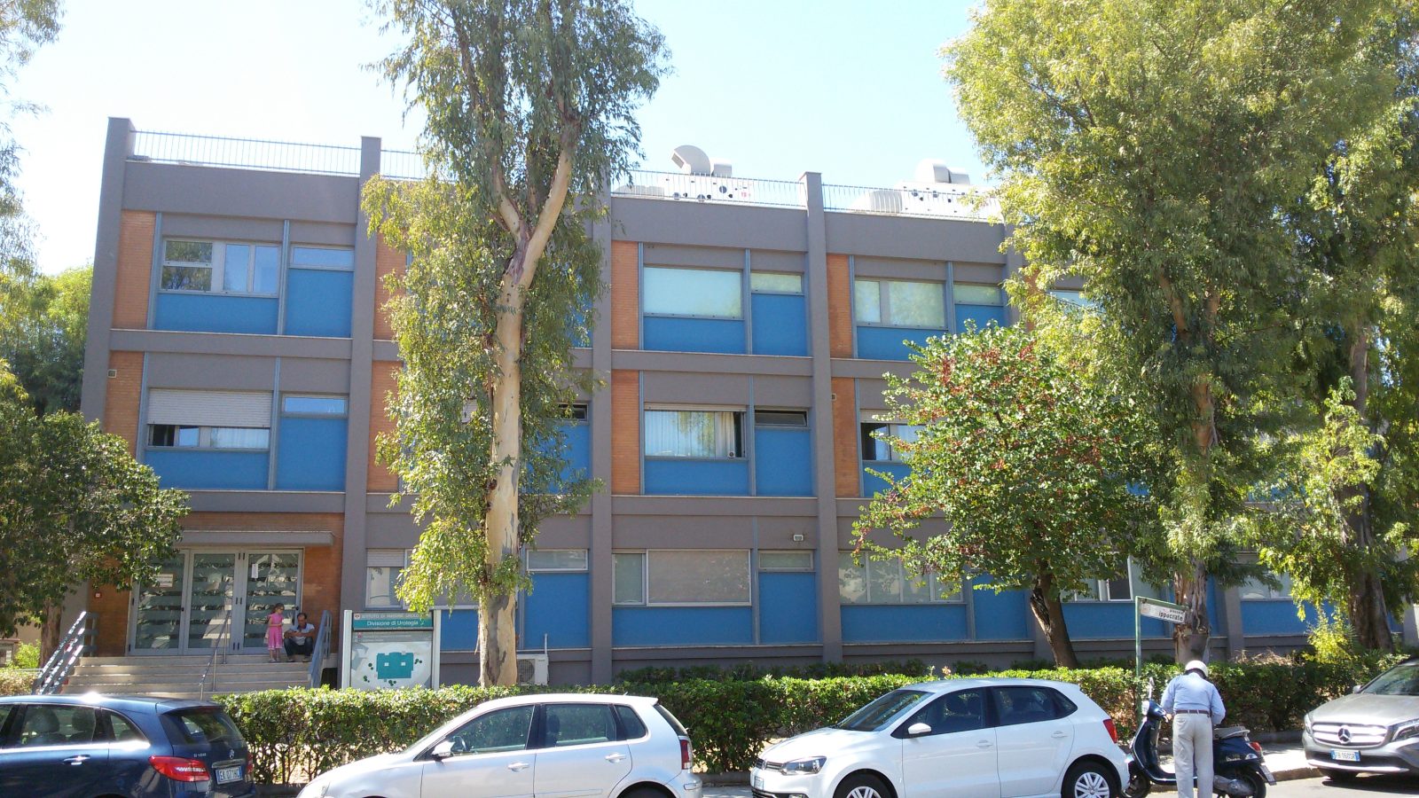 La sede della Clinica Urologica, edificio 15 del Policlinico Paolo Giaccone di Palermo